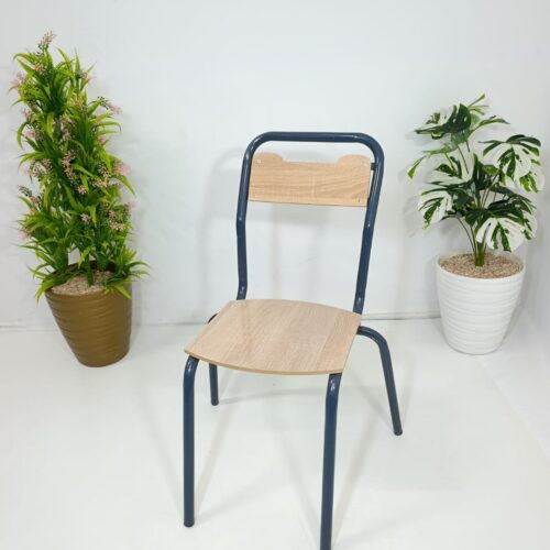 Chaise scolaire métallique