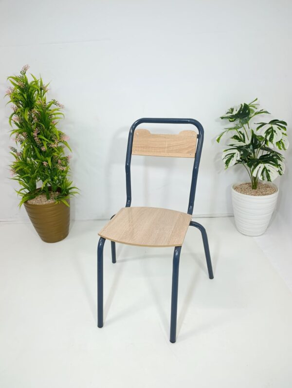 WhatsApp Image 2026-05-02 at 14.28.20 (1) Chaise scolaire métallique